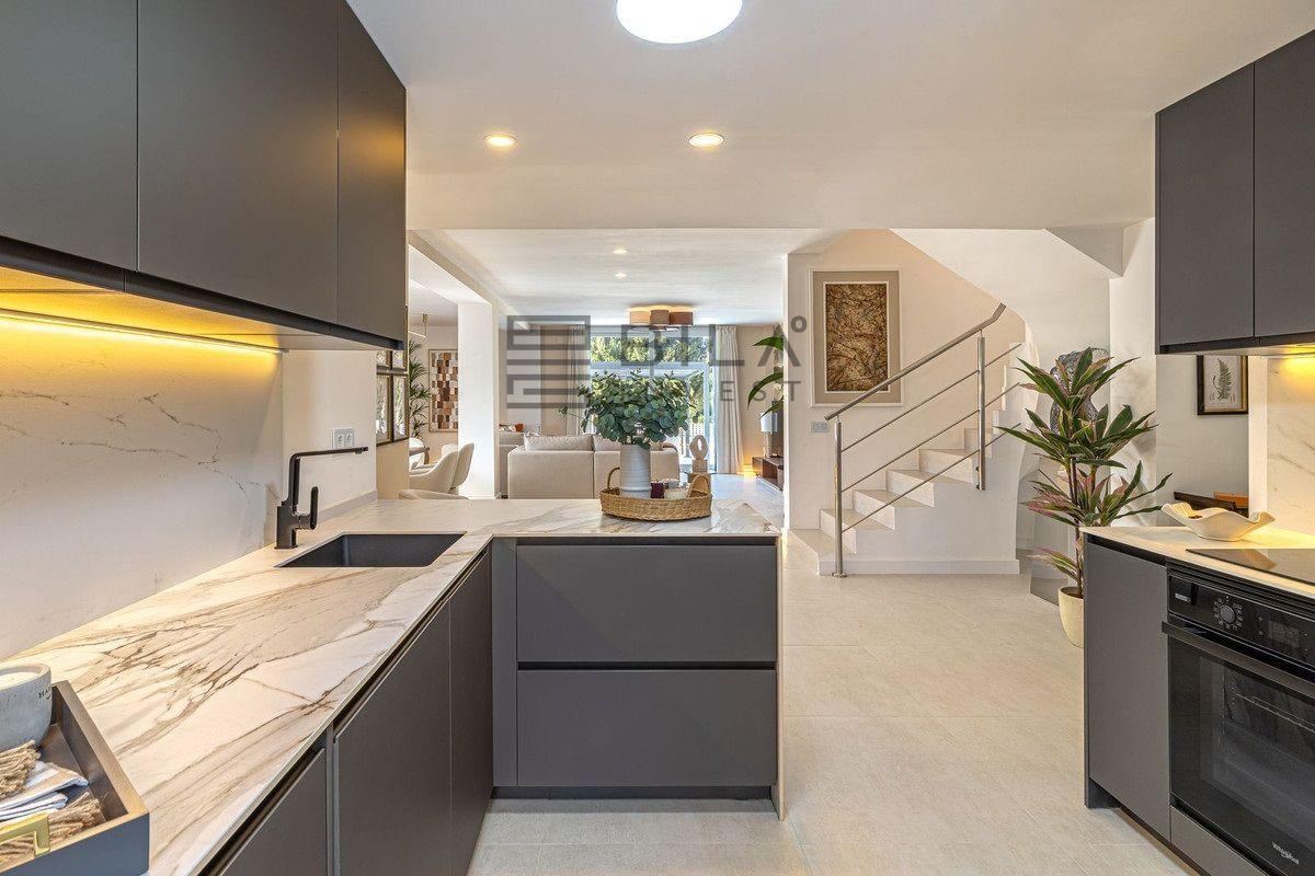 Chalet for Sale in Mijas