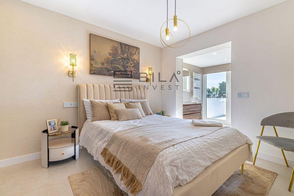 Chalet for Sale in Mijas