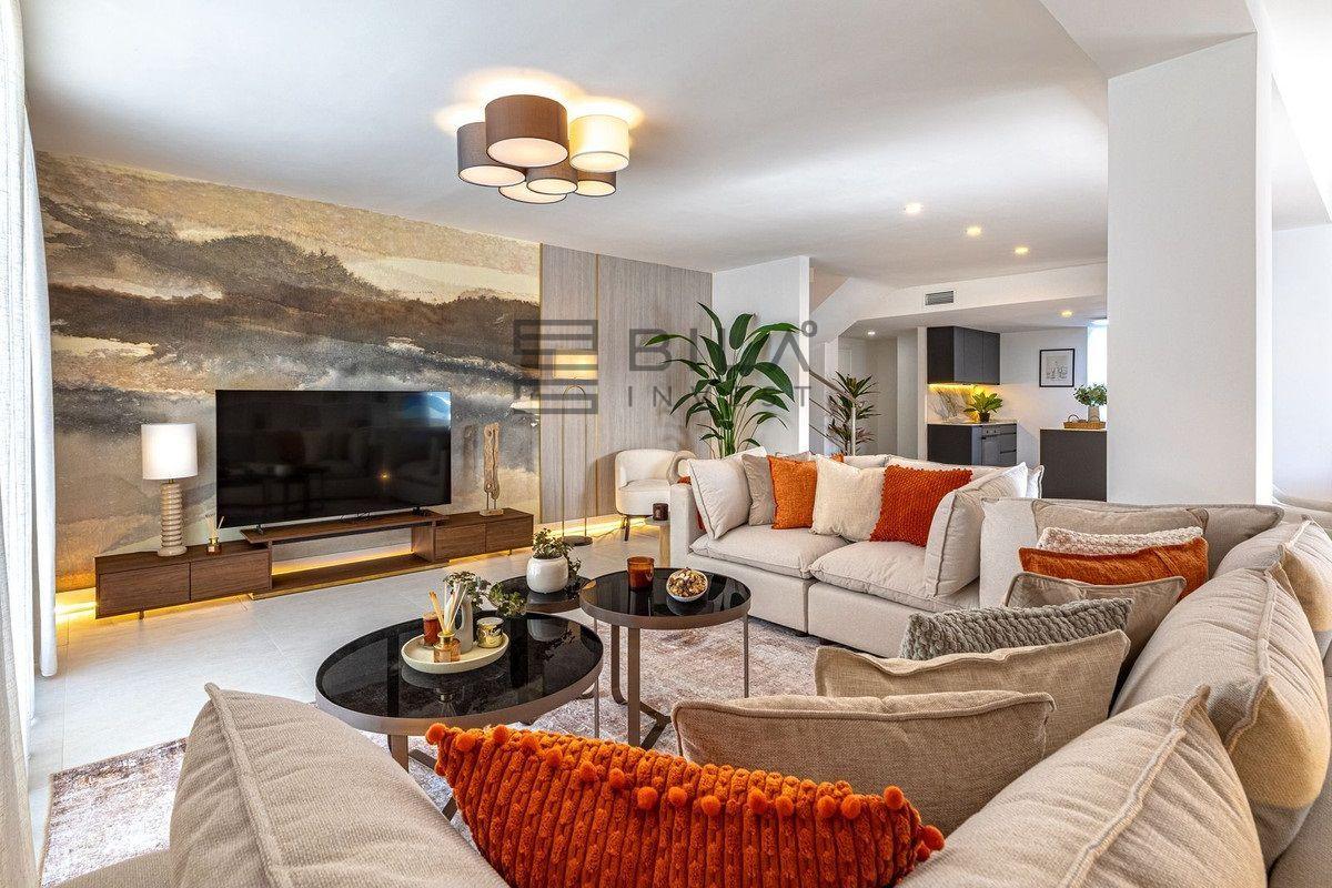 Chalet for Sale in Mijas