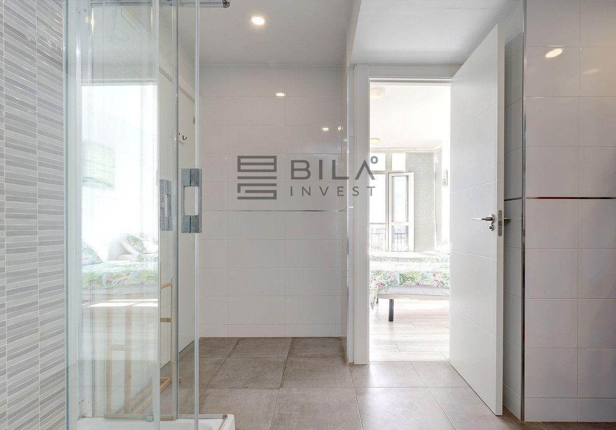 Flat for Sale in Benalmádena