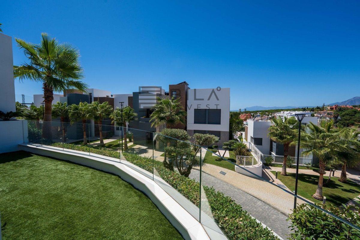Duplex for Sale in Marbella