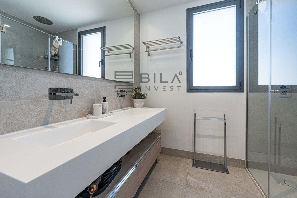 Duplex for Sale in Marbella