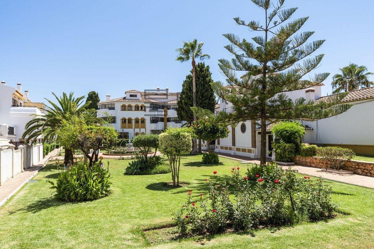 Flat for Sale in Fuengirola
