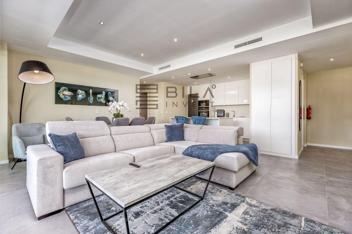 Flat for Sale in Fuengirola