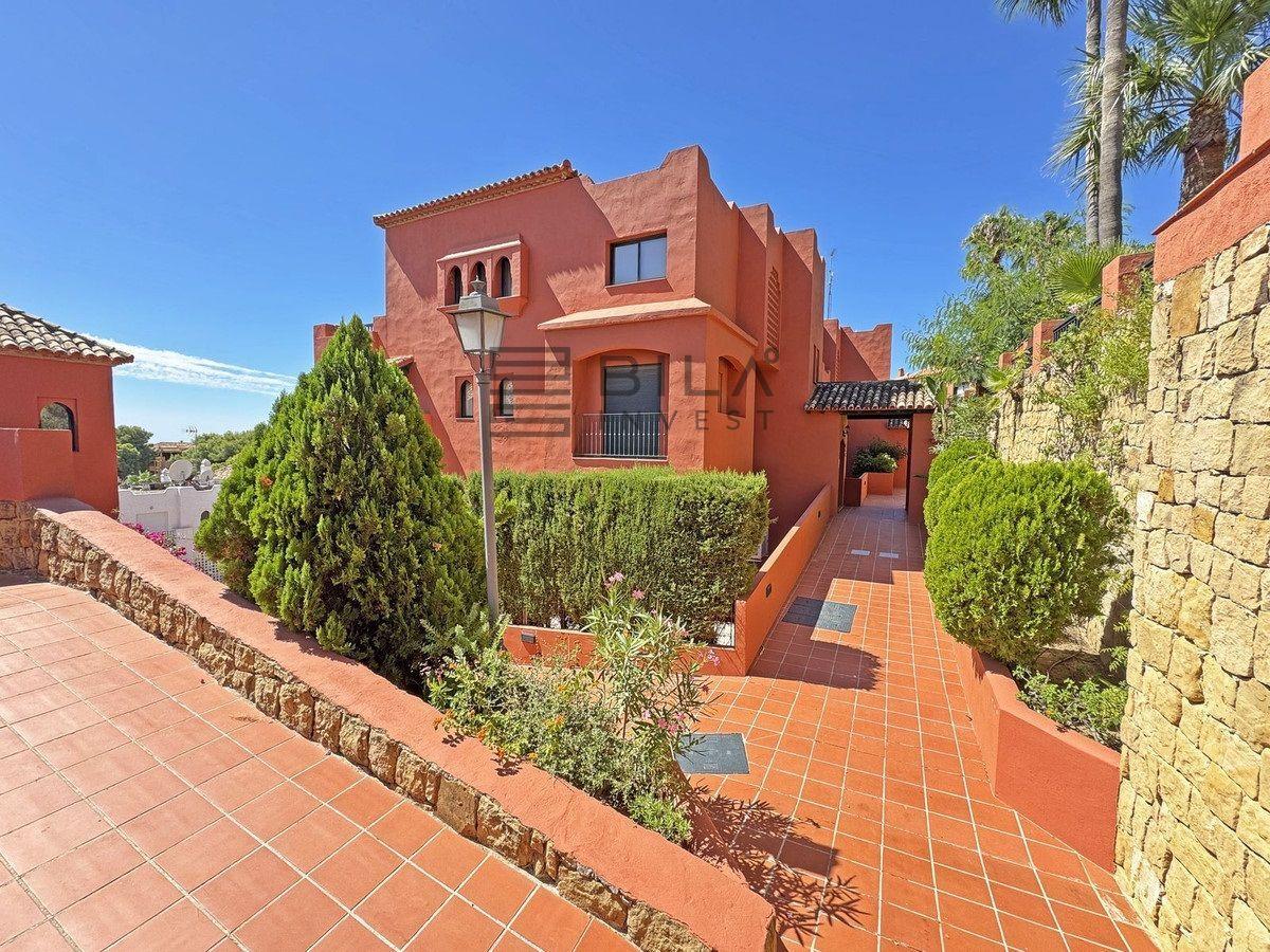 Flat for Sale in Mijas