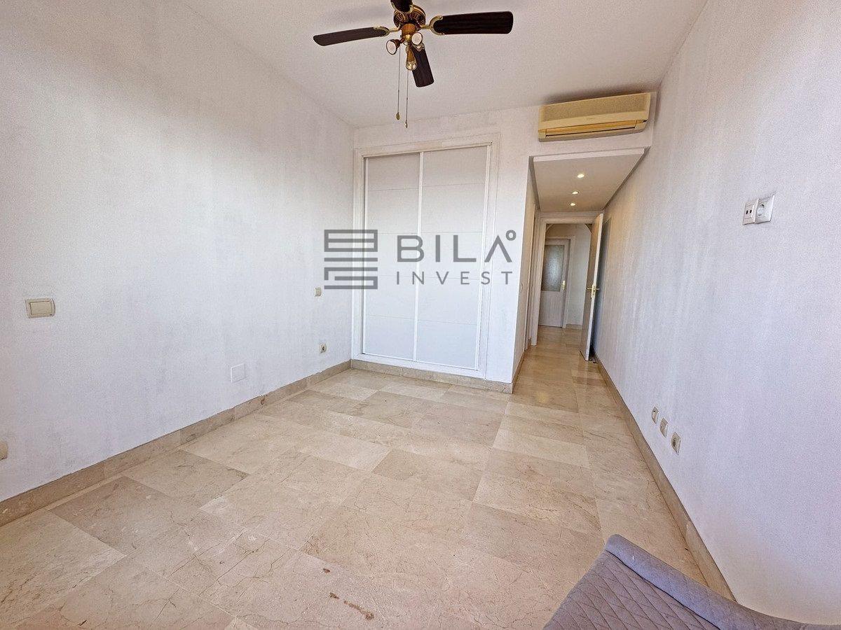 Flat for Sale in Mijas