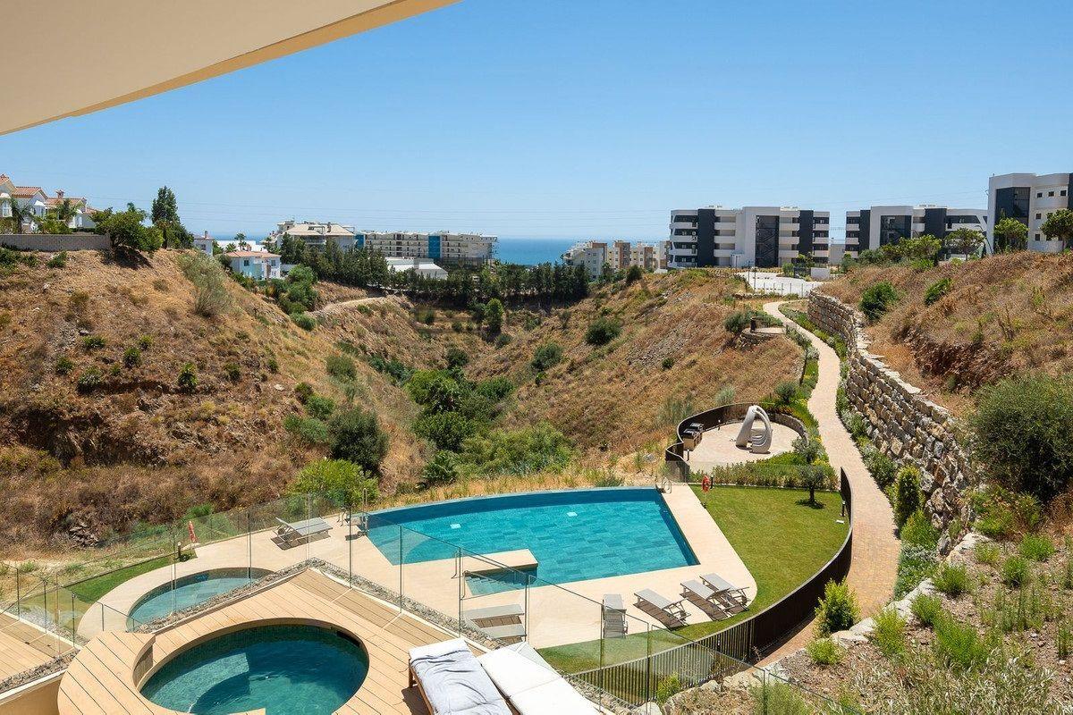 Flat for Sale in Fuengirola