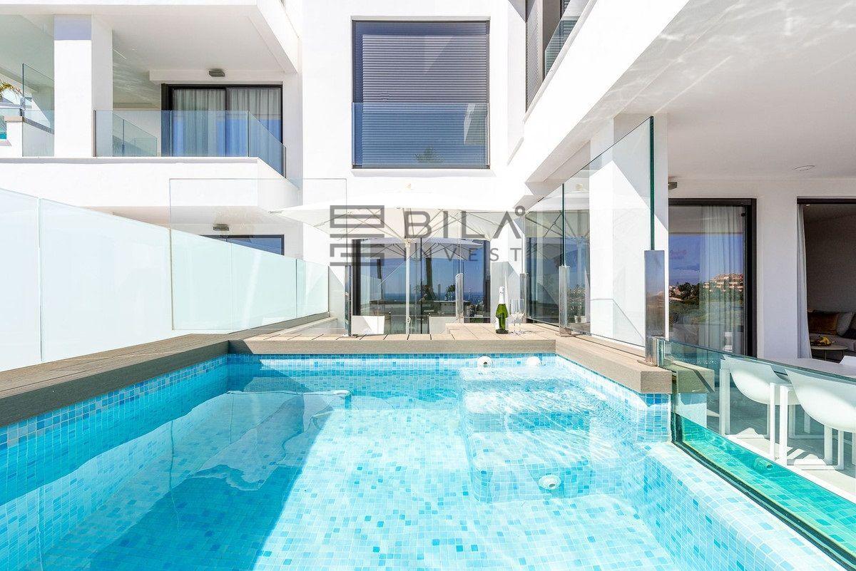 Flat for Sale in Mijas
