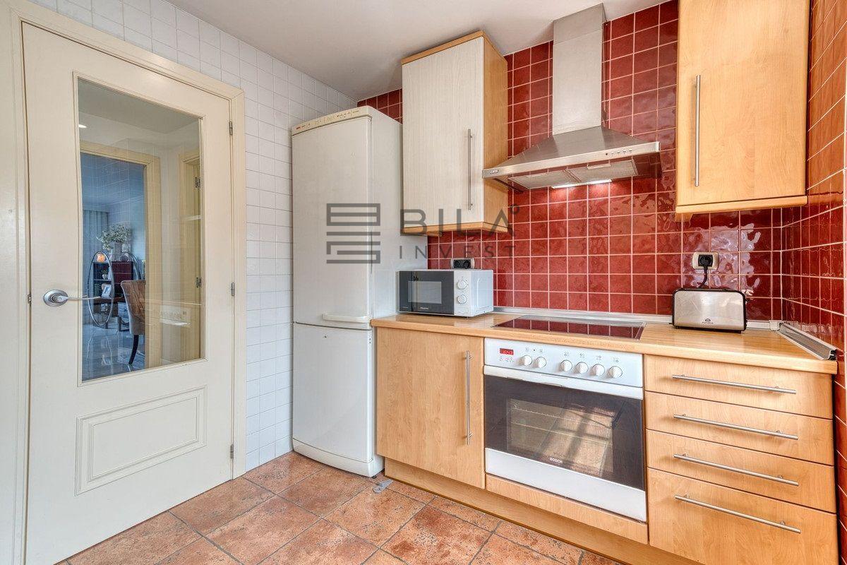 Flat for Sale in Benalmádena