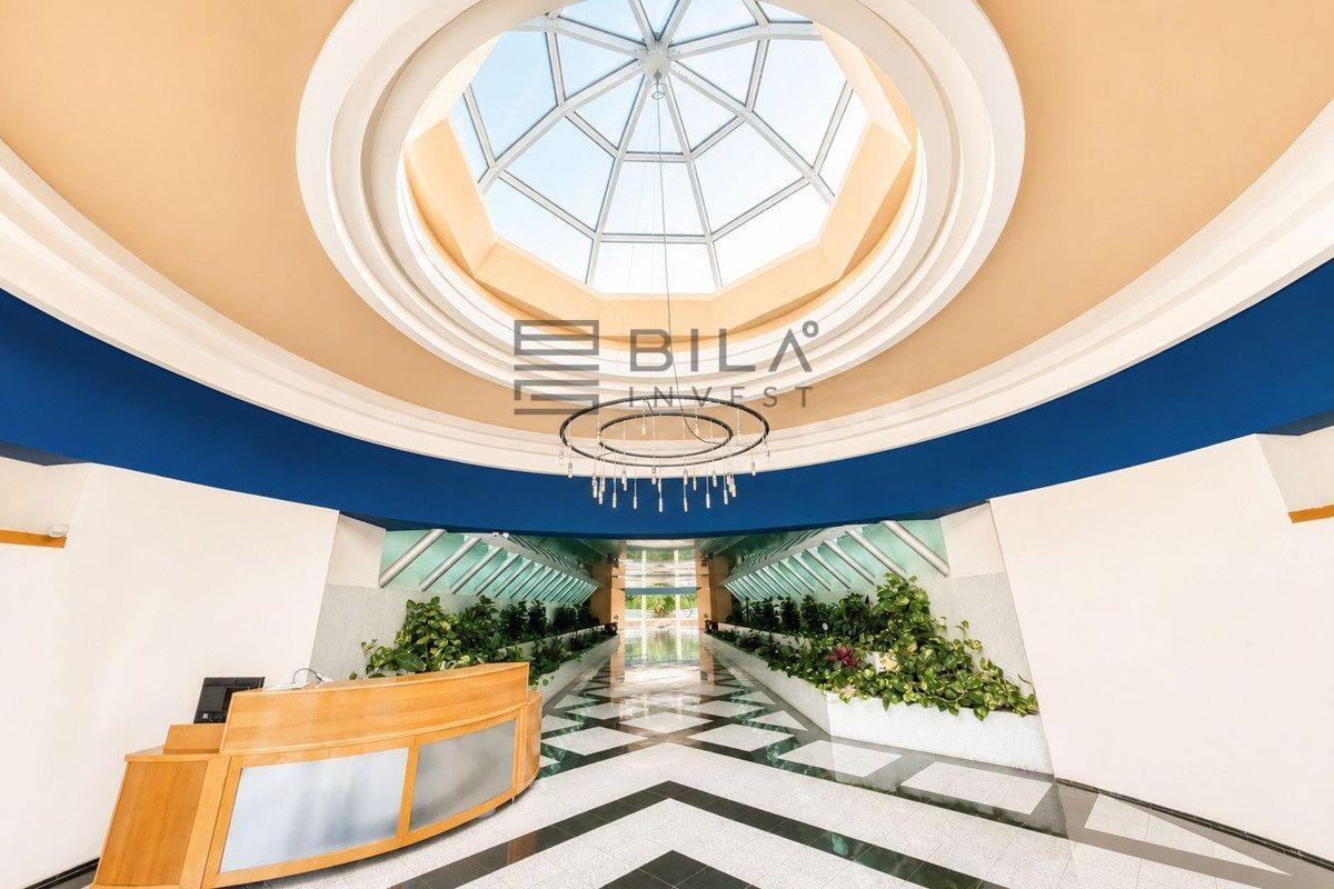 Flat for Sale in Benalmádena
