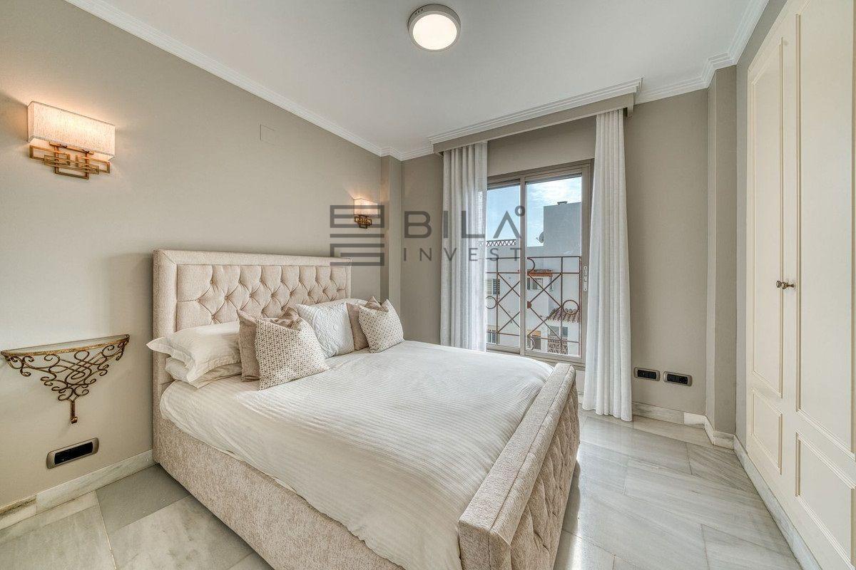 Flat for Sale in Benalmádena