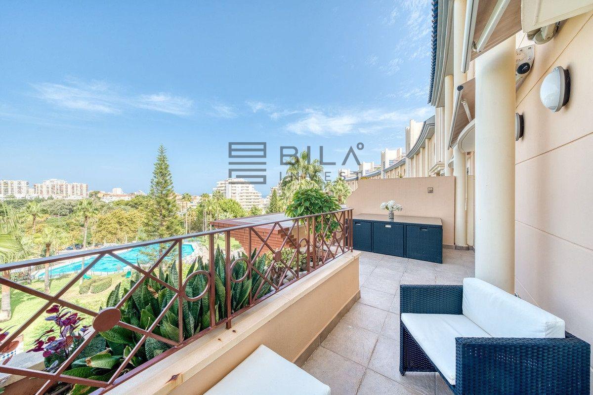 Flat for Sale in Benalmádena