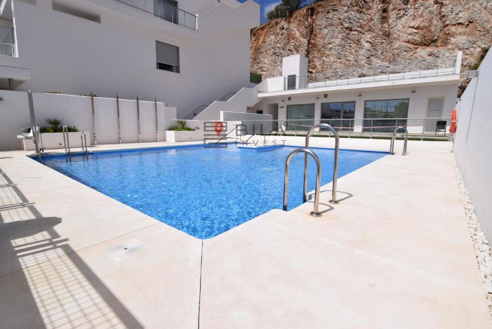 Flat for Sale in Benalmádena
