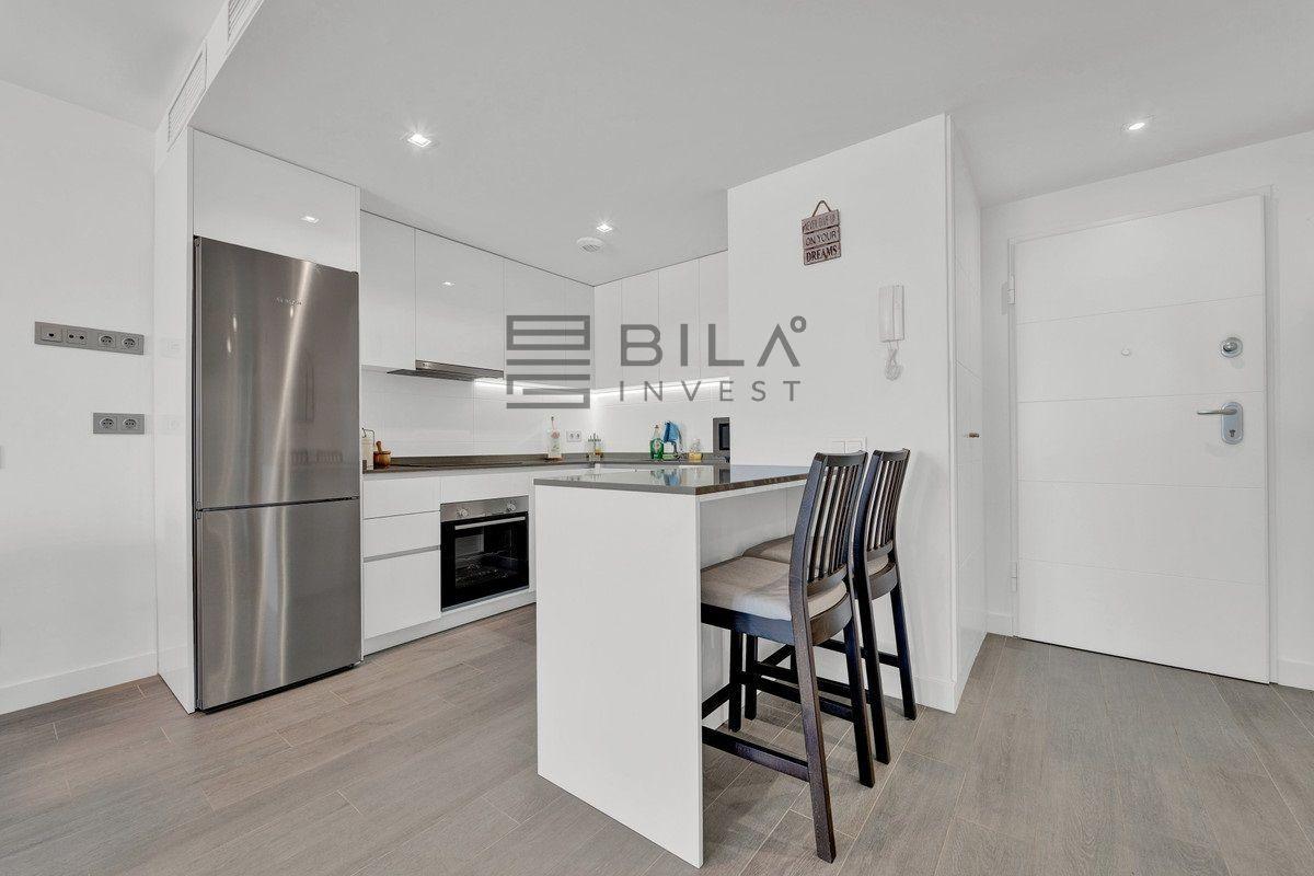 Flat for Sale in Benalmádena