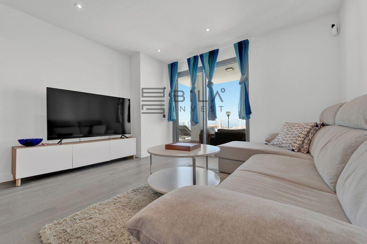 Flat for Sale in Benalmádena