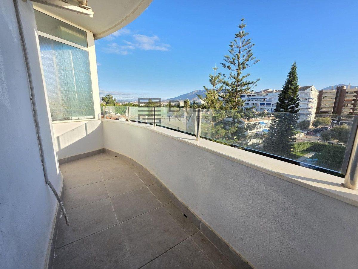 Flat for Sale in Fuengirola