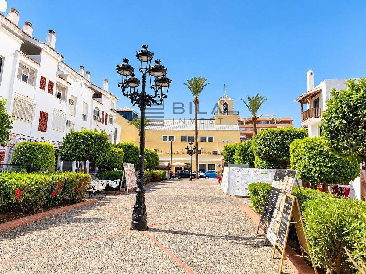 Flat for Sale in Benalmádena