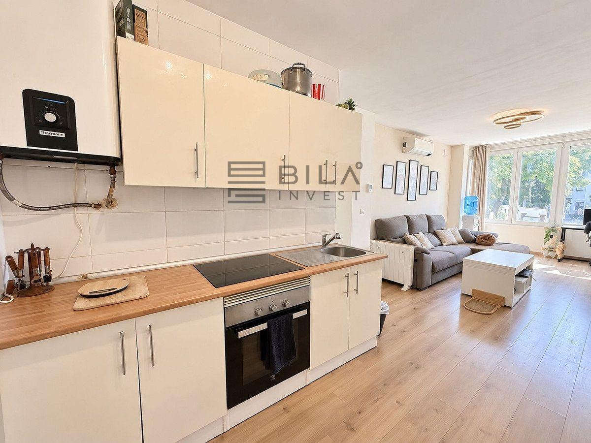 Flat for Sale in Benalmádena