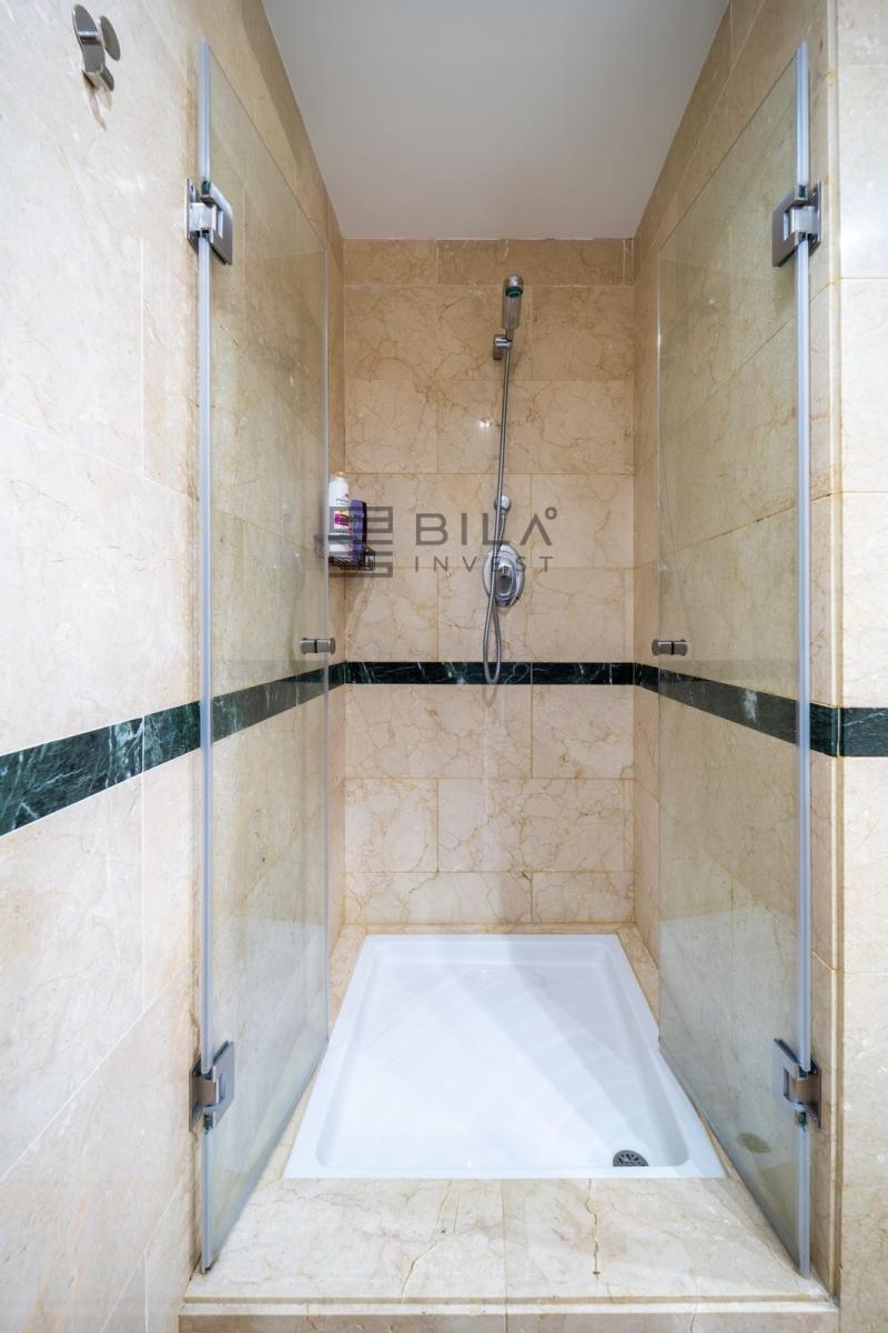 Flat for Sale in Marbella