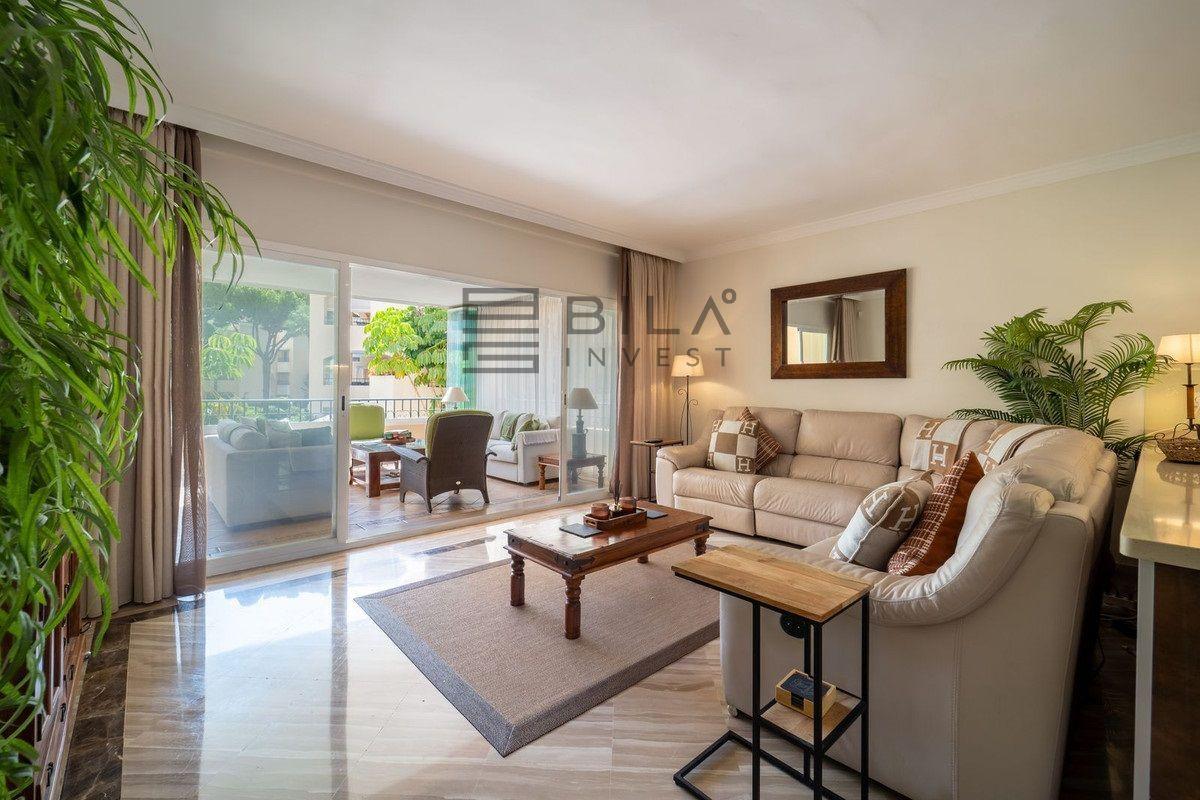 Flat for Sale in Marbella
