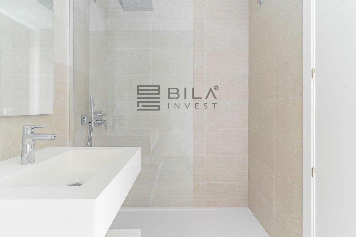 Flat for Sale in Mijas