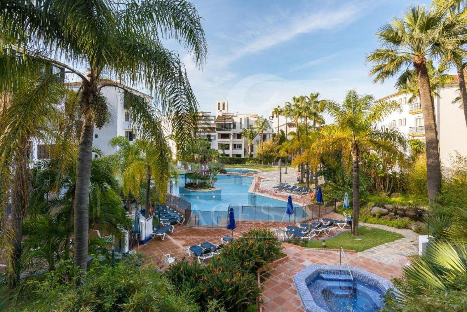 Flat for Sale in Marbella