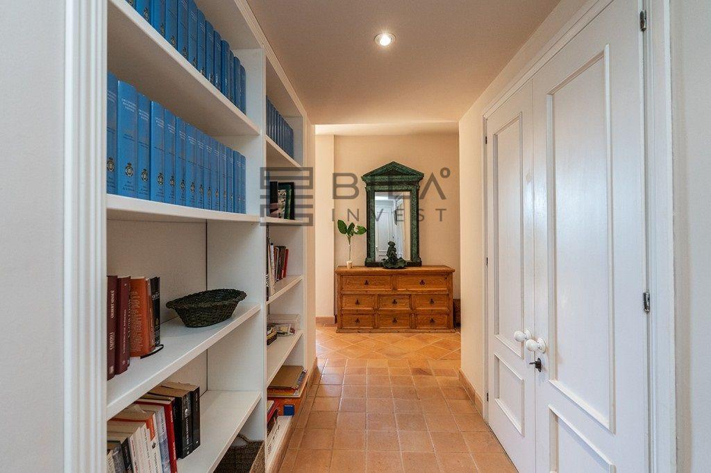 Flat for Sale in Marbella