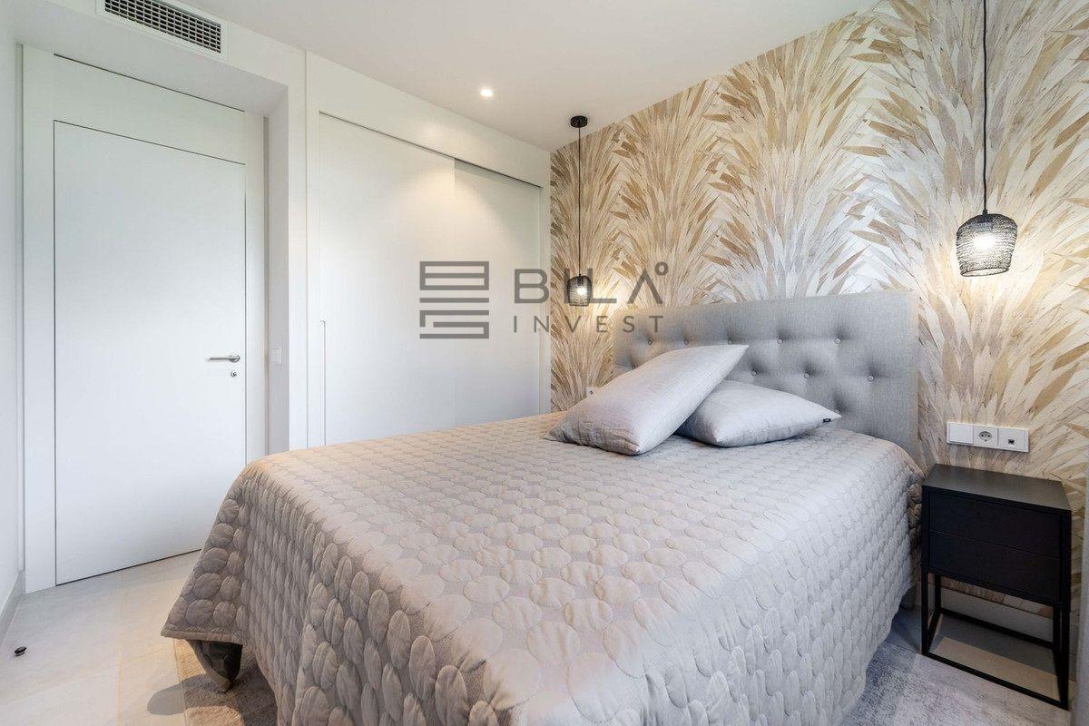 Flat for Sale in Fuengirola