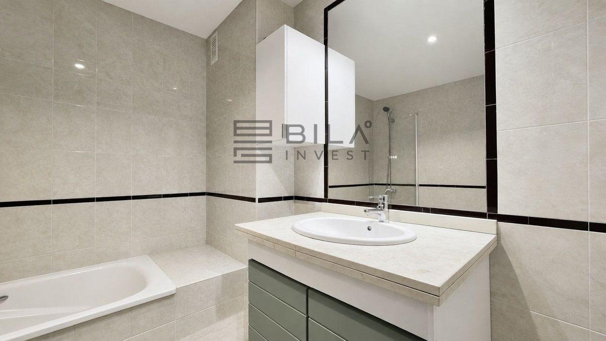 Flat for Sale in Mijas