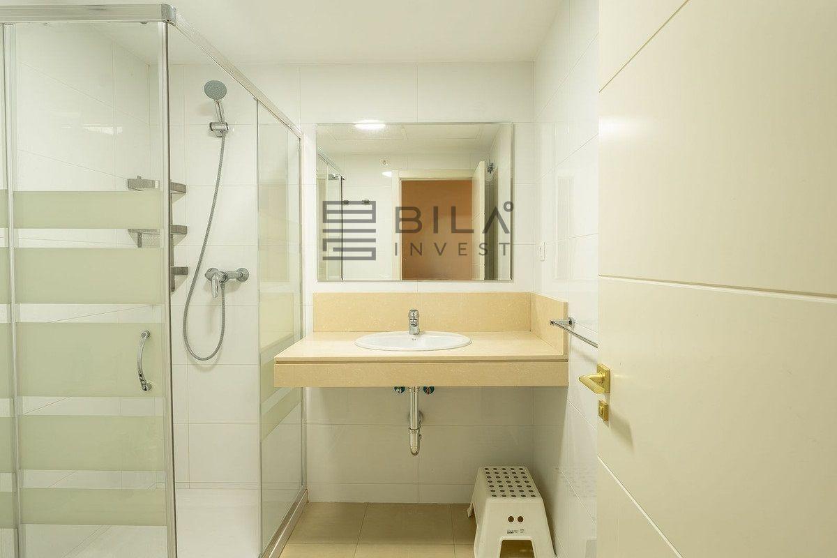 Flat for Sale in Benalmádena