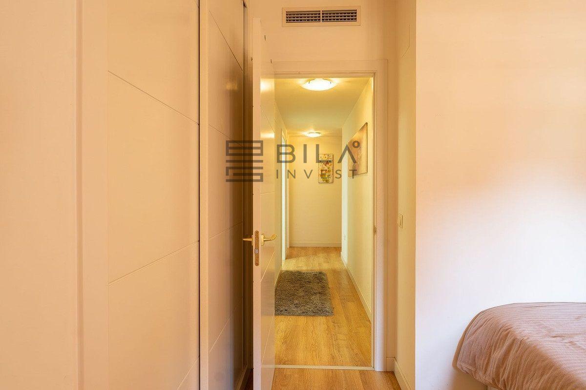 Flat for Sale in Benalmádena