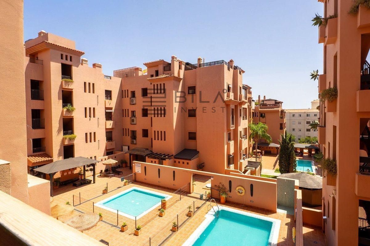 Flat for Sale in Benalmádena