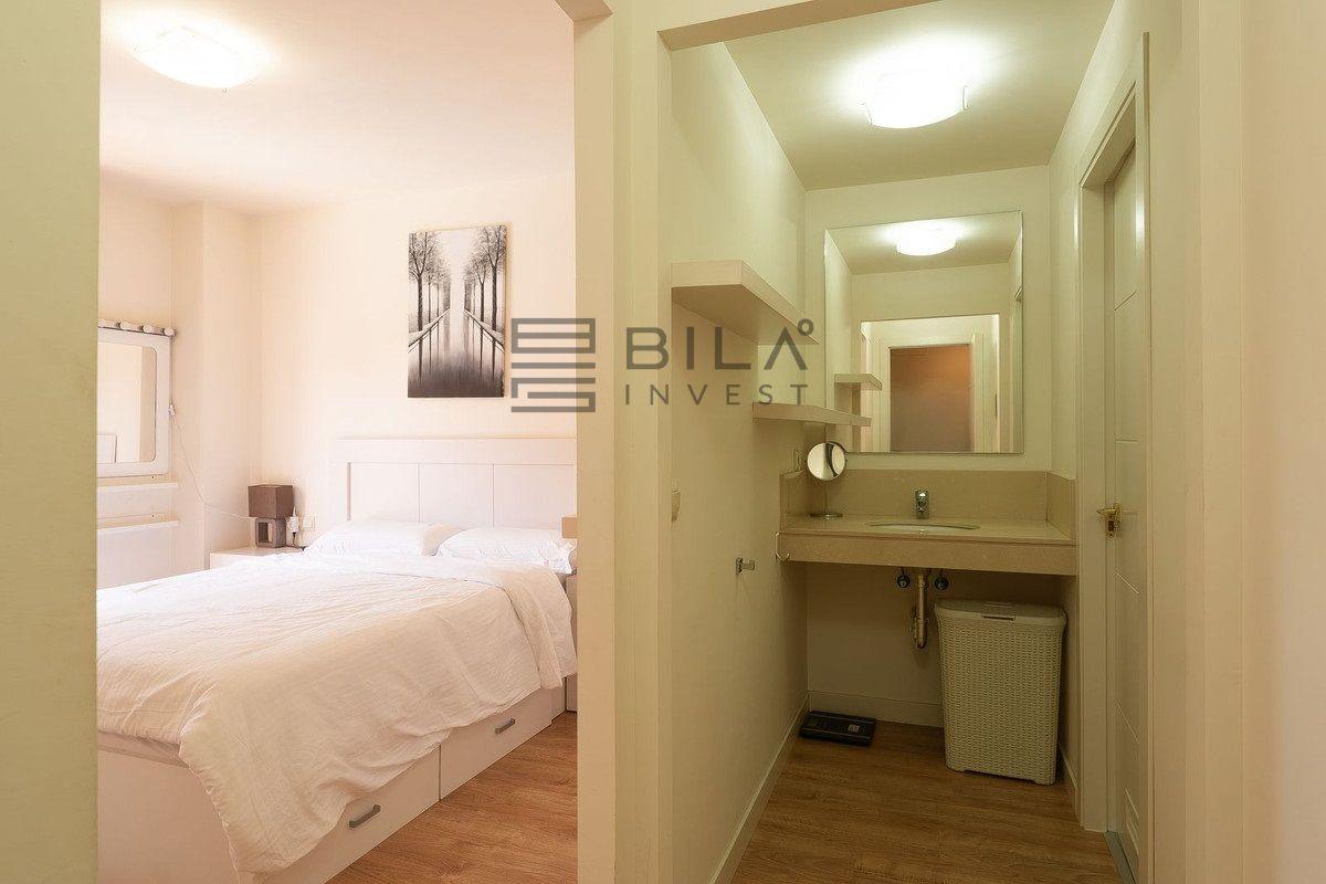 Flat for Sale in Benalmádena