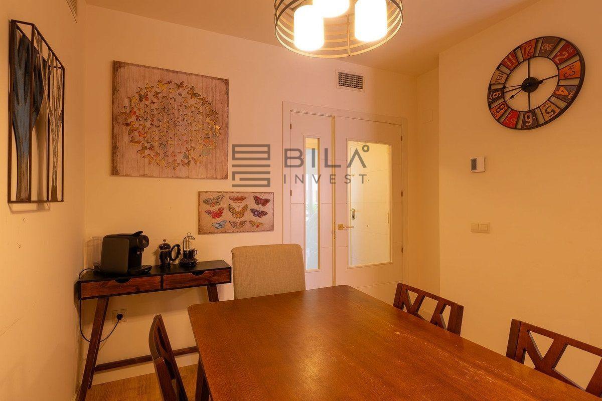 Flat for Sale in Benalmádena