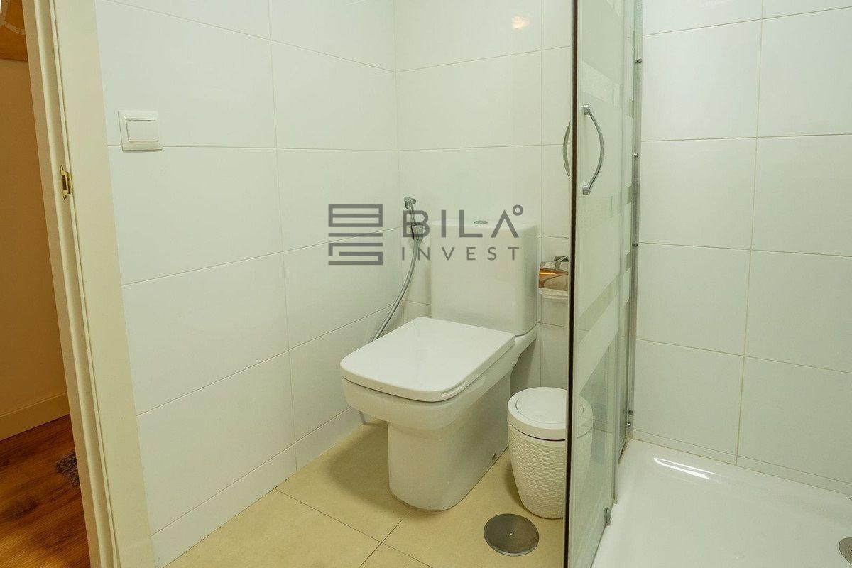 Flat for Sale in Benalmádena