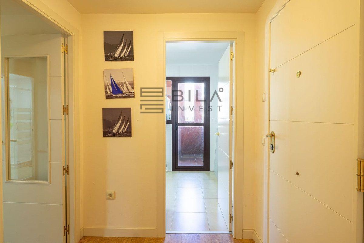 Flat for Sale in Benalmádena
