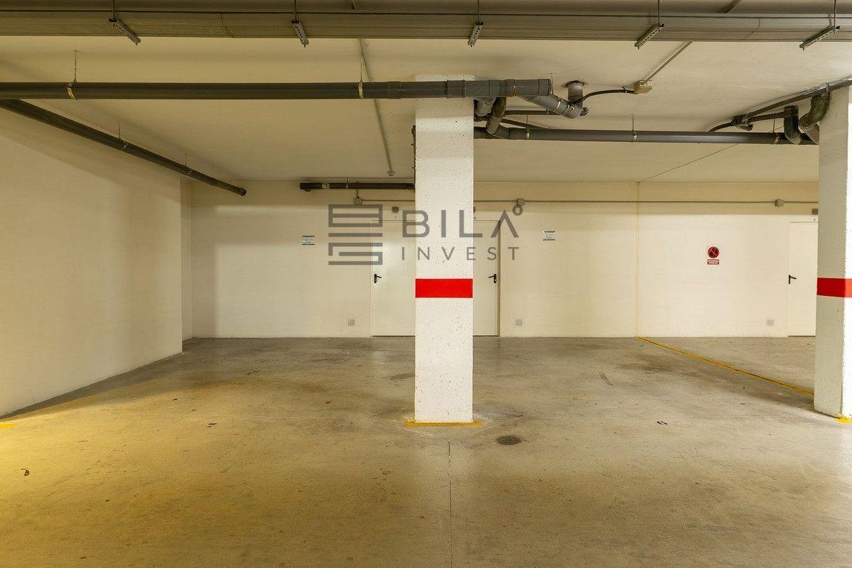 Flat for Sale in Benalmádena