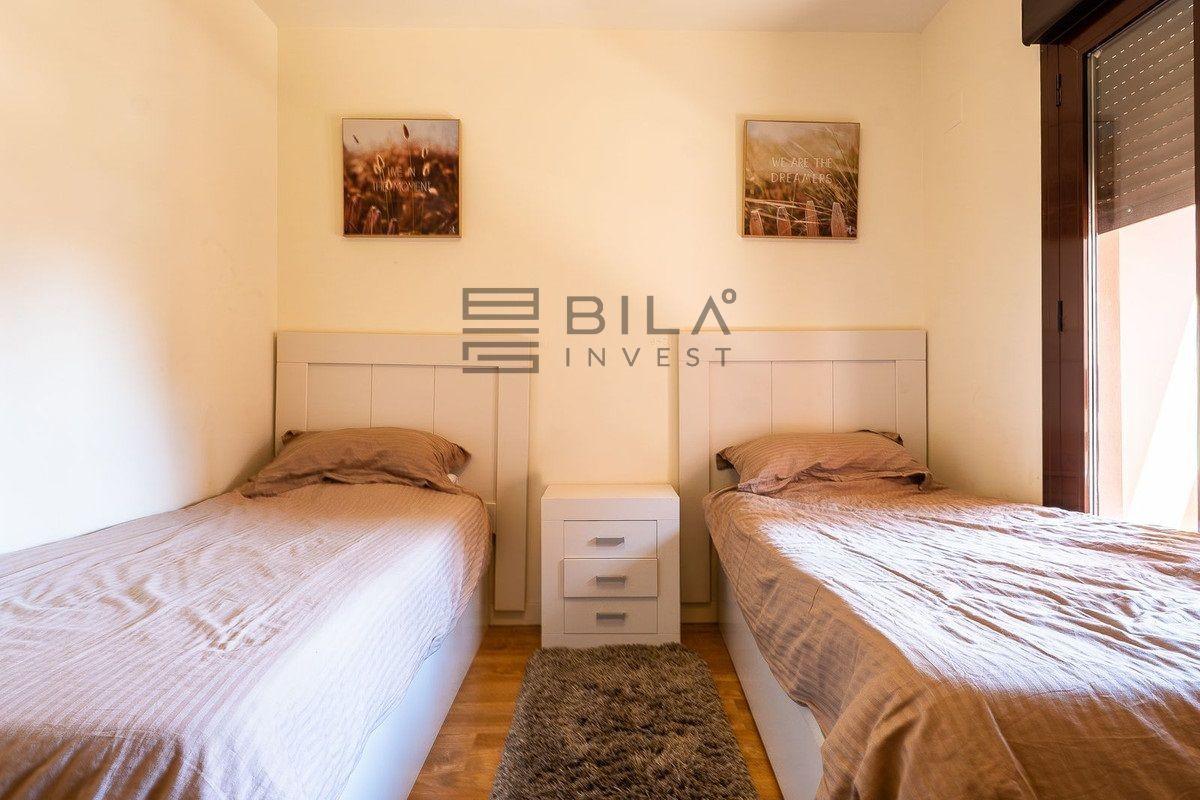 Flat for Sale in Benalmádena
