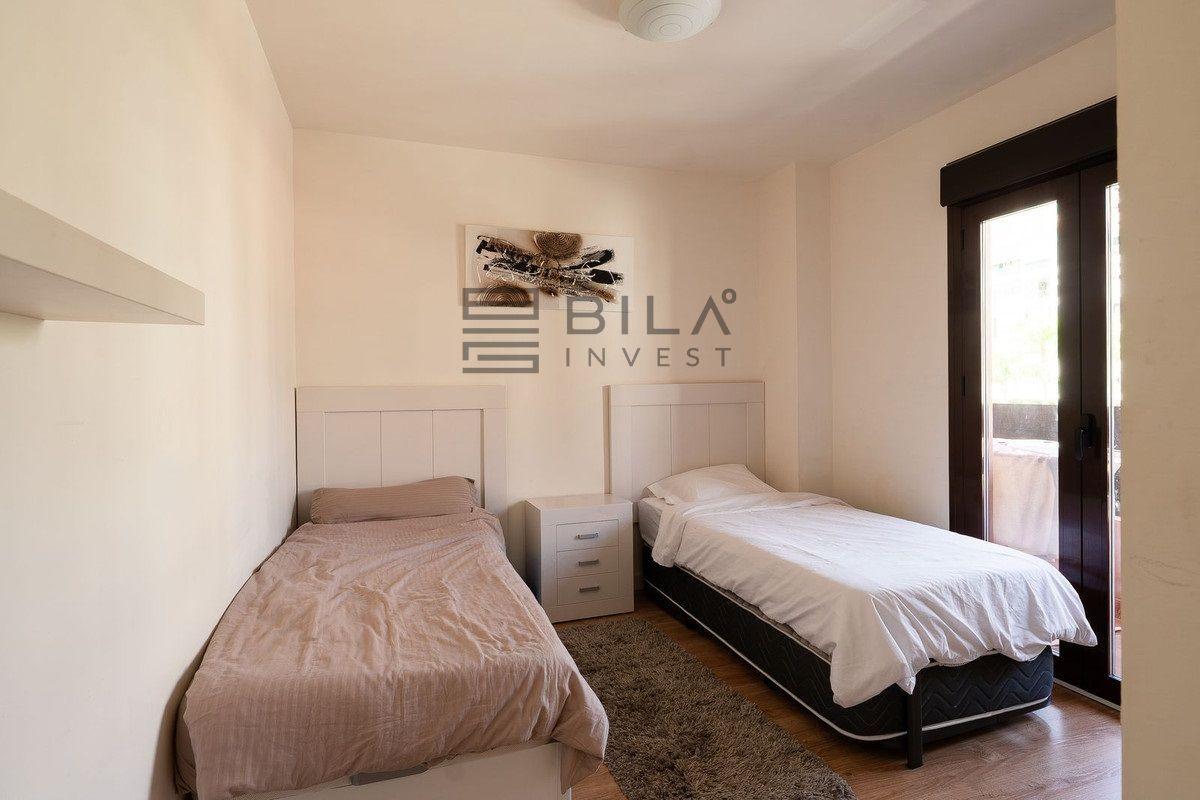 Flat for Sale in Benalmádena