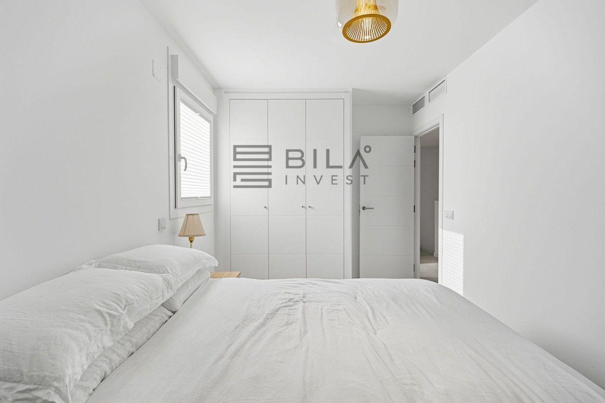 Semi-detached House for Sale in Mijas