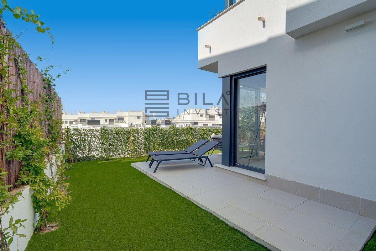 Semi-detached House for Sale in Mijas