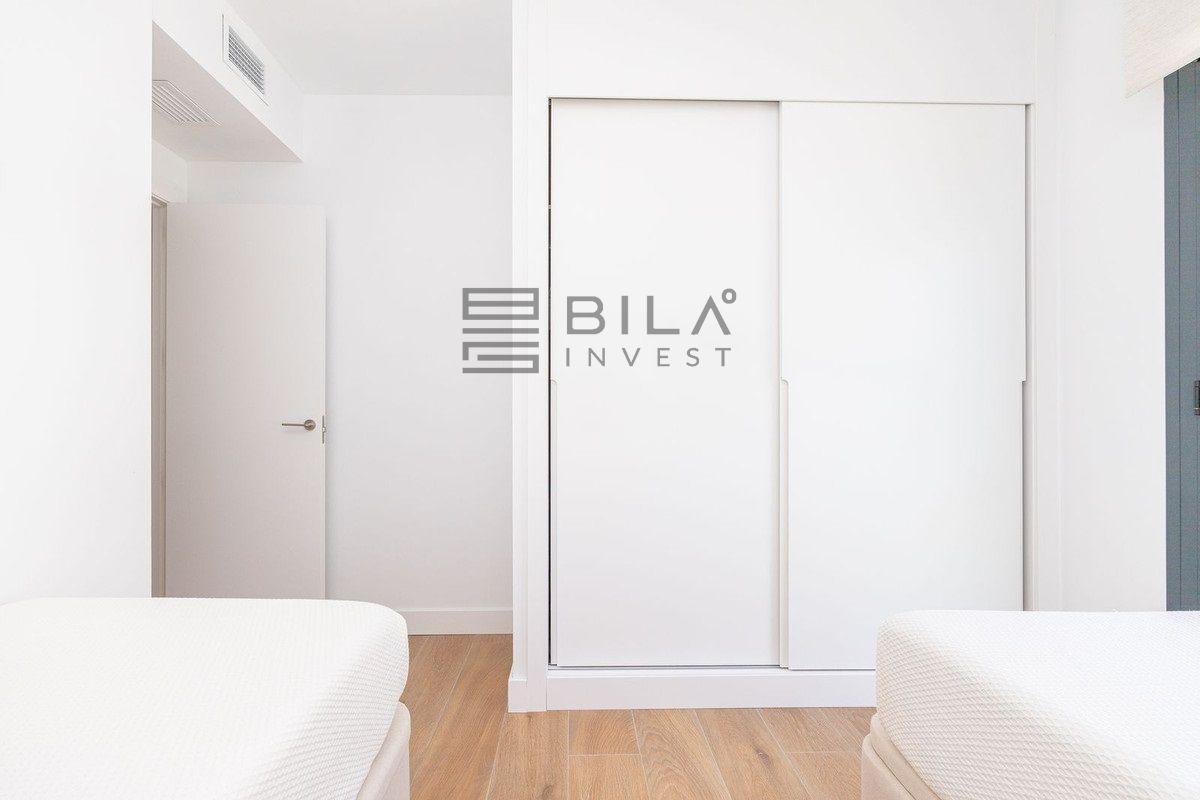 Flat for Sale in Fuengirola