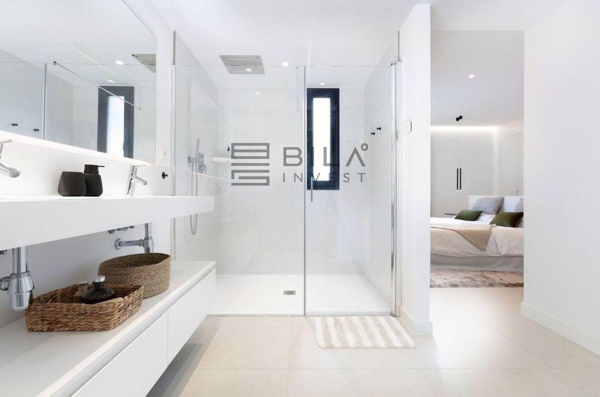 Flat for Sale in Fuengirola