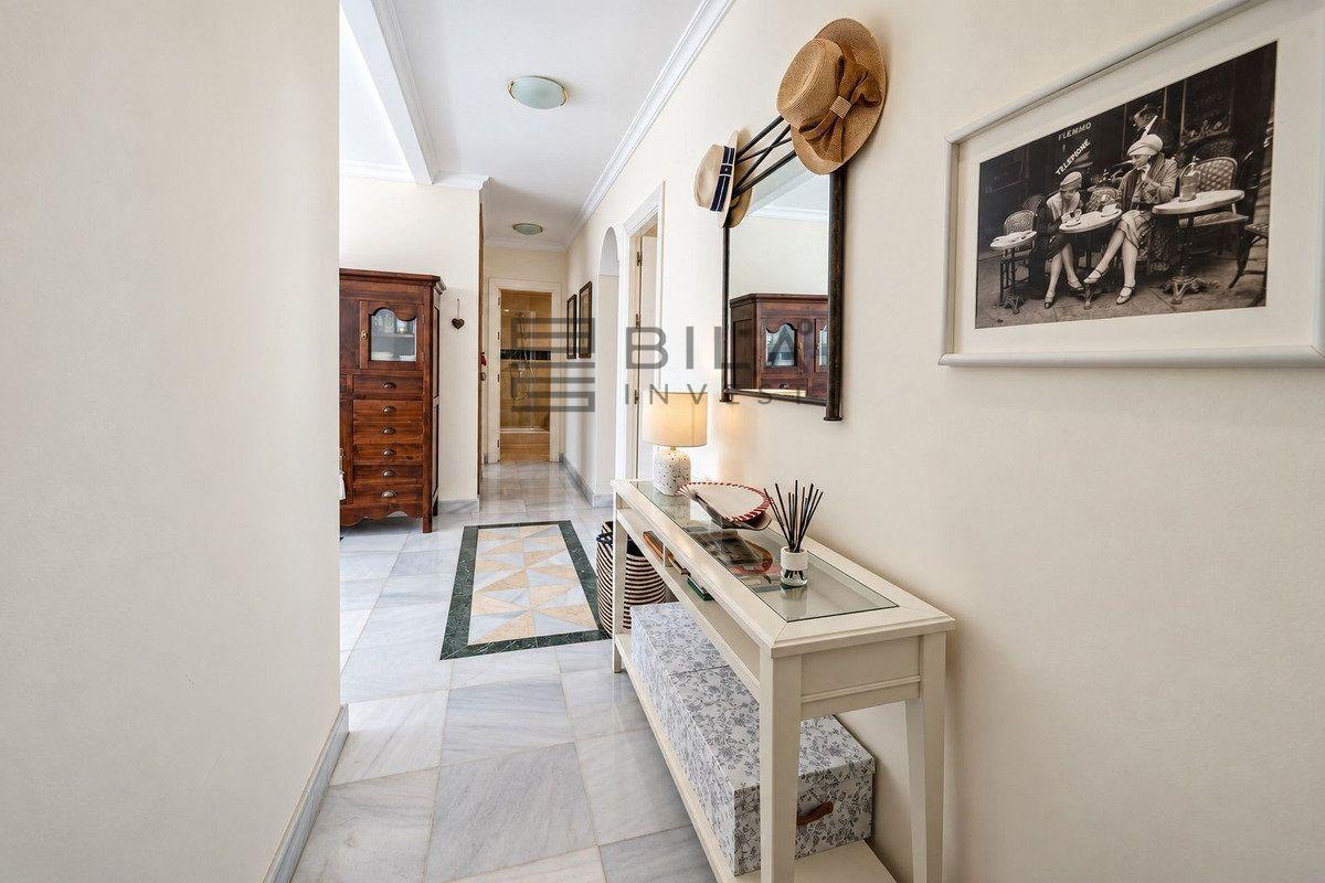 Flat for Sale in Marbella