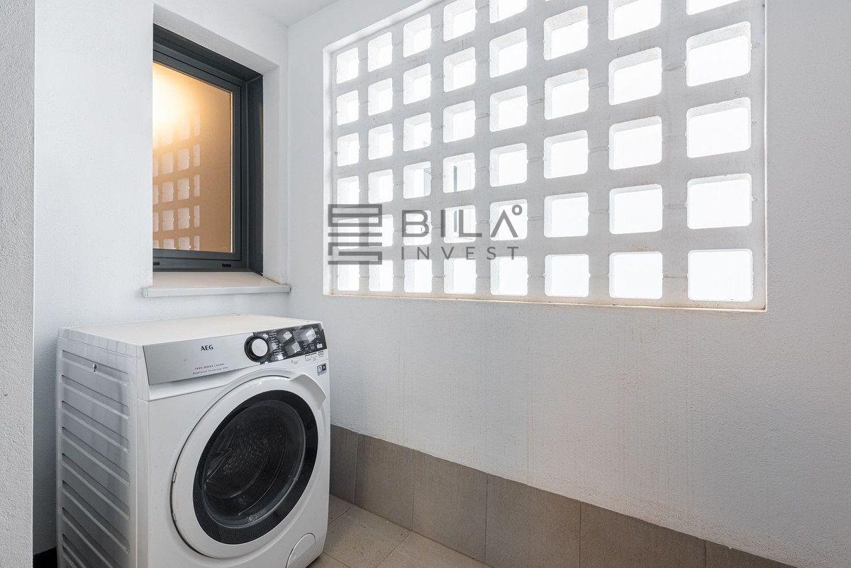Flat for Sale in Mijas