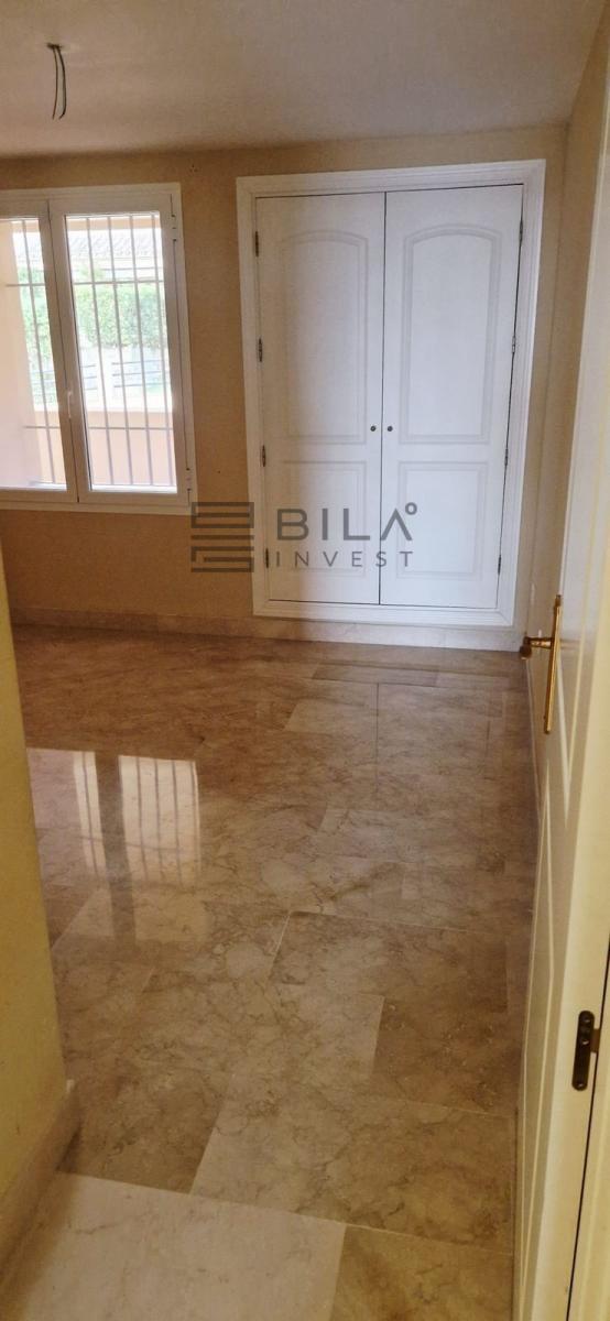 Flat for Sale in Marbella