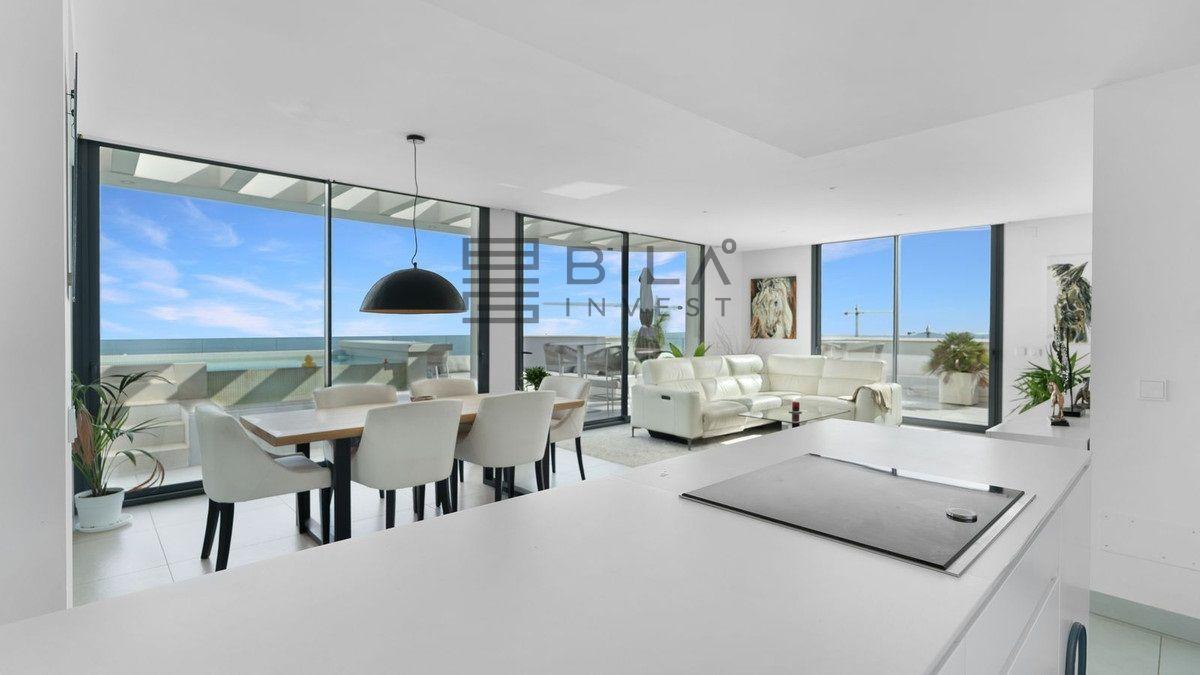 Penthouse for Sale in Fuengirola