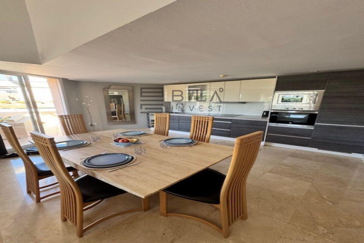Penthouse for Sale in Mijas
