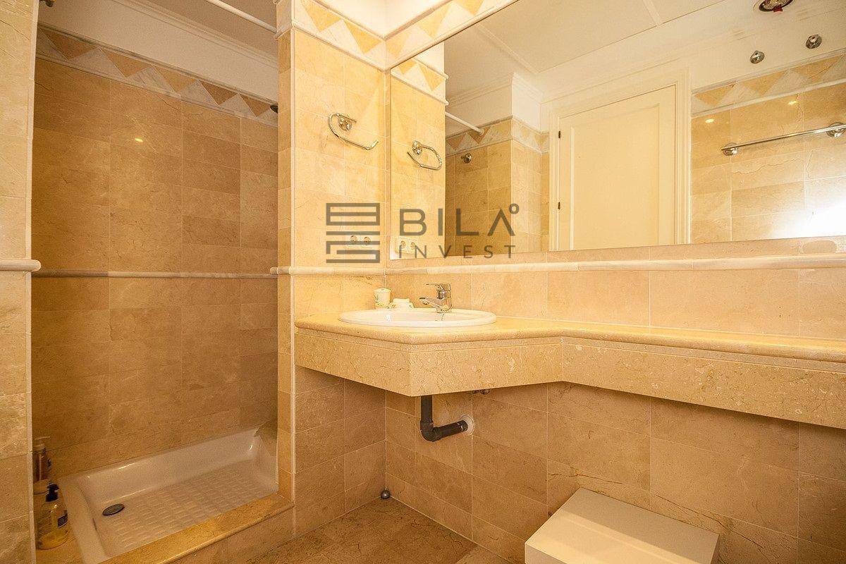 Flat for Sale in Marbella