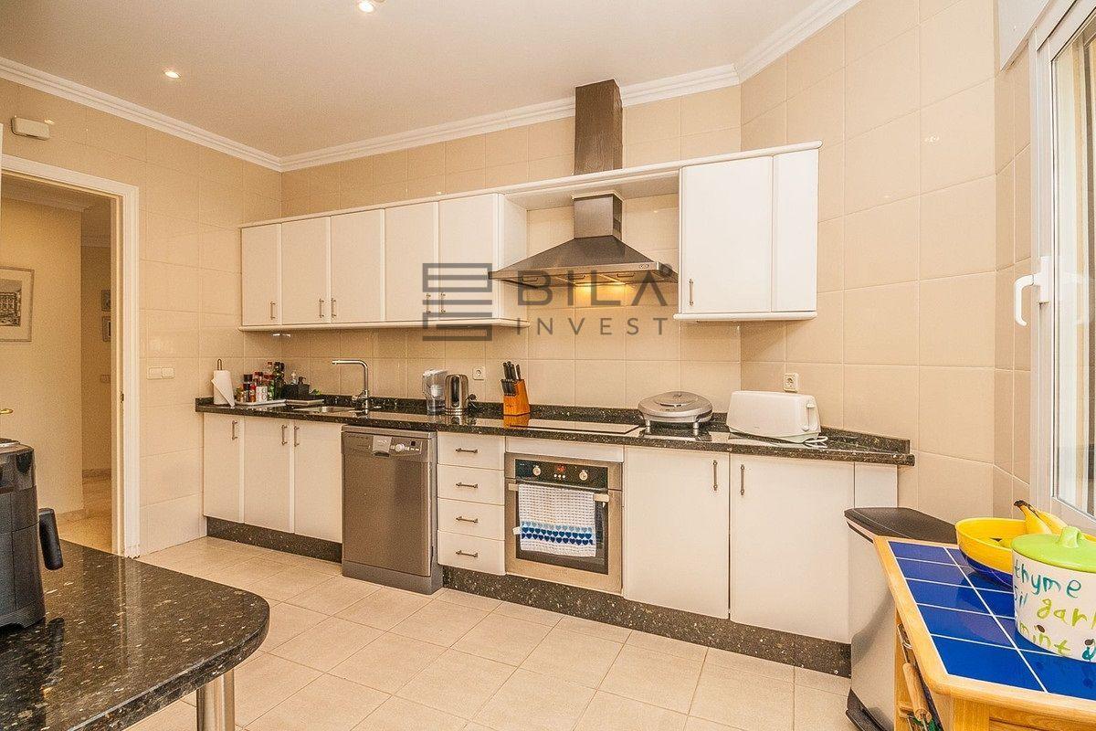 Flat for Sale in Marbella